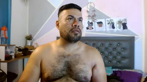 davinson_lopez35 online show from July 26, 2:58 pm