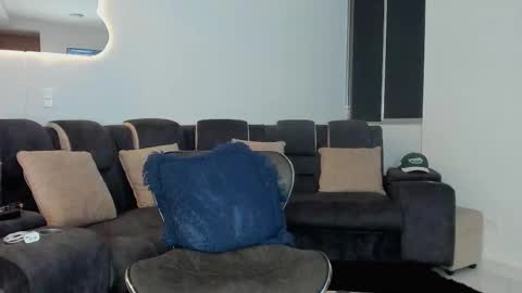 Snapshot of davis_alx chatting on February 14, 5:41 am davis instagram davis alx1 online show from February 14, 5:41 am