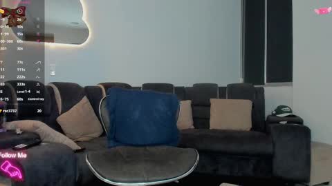 Snapshot of davis_alx chatting on February 21, 12:05 am davis instagram davis alx1 online show from February 21, 12:05 am