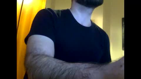 Snapshot of dcs83 chatting on December 13, 3:11 pm dcs83 online show from December 13, 3:11 pm