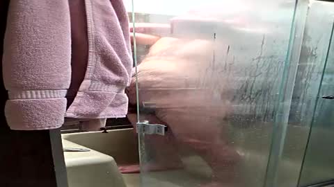 want girl to play with me online show from April 12, 5:58 pm