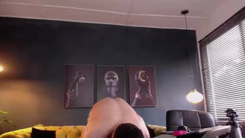 Deivid online show from February 14, 2:45 pm