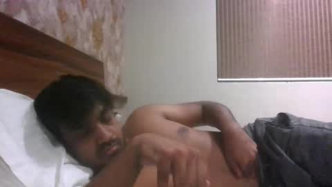 Snapshot of delta0211 chatting on September 28, 5:11 pm delta0211 online show from September 28, 5:11 pm