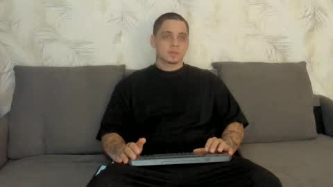 dennis munera online show from January 17, 11:38 am