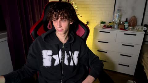 Jasper   online show from December 14, 2:12 am