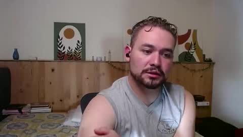 Dereck Mills3 online show from January 8, 2:39 am