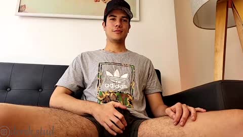 Derek independent model  online show from December 13, 4:27 pm