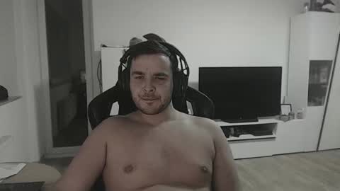 dershark online show from January 8, 11:21 pm