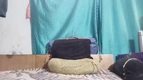 desi_boy799417 online show from February 12, 5:26 am