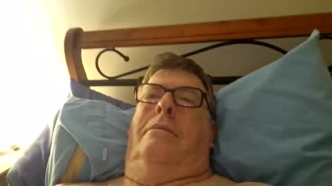 Desmon1958 online show from February 17, 8:30 pm