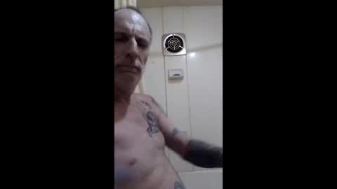 destinjross2469 online show from April 16, 9:20 am