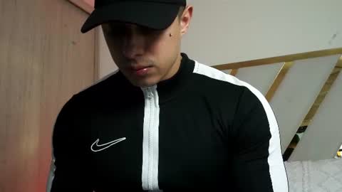 Devin Hunter online show from July 26, 10:17 pm