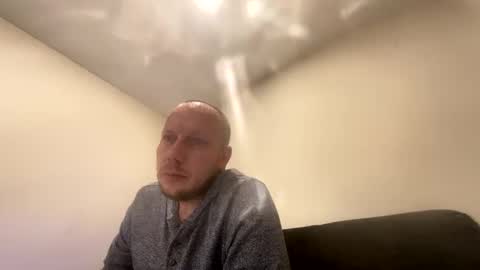 deznuts130 online show from February 12, 7:02 am