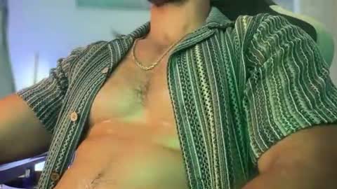 dezzydee1one online show from July 1, 4:57 am