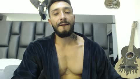 Snapshot of diehgoo_ortega chatting on December 15, 4:51 am Diego Ortega online show from December 15, 4:51 am