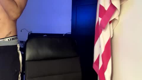 Andrew online show from October 14, 6:48 pm