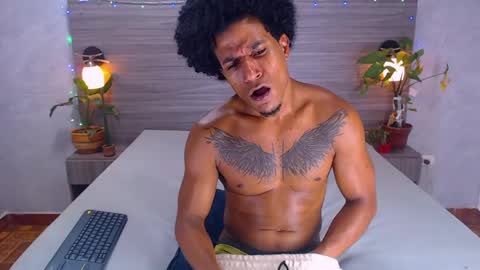 dilan_hall online show from May 30, 9:59 pm
