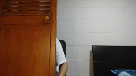 Dimitri online show from April 19, 3:17 am