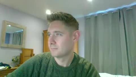 Exhibitionist Ben online show from October 31, 1:03 pm