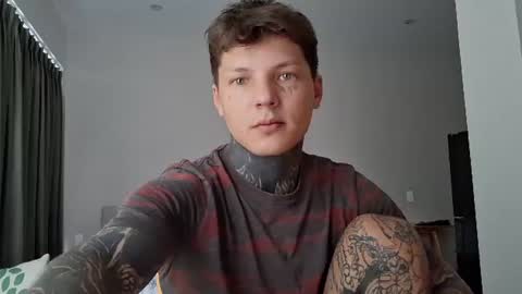 dirtymercedes online show from July 4, 4:37 am