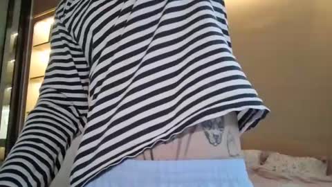 dirtymercedes online show from June 28, 5:35 am