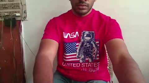 discreet_lotus online show from October 3, 7:13 am