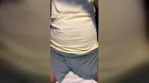 discretmature online show from June 19, 2:33 pm