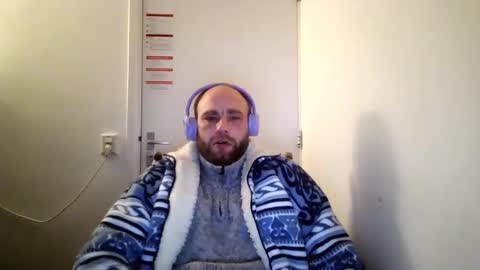 Snapshot of djschoor chatting on October 25, 7:59 pm djschoor online show from October 25, 7:59 pm