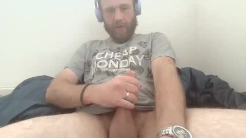 Snapshot of djschoor chatting on September 11, 1:54 pm djschoor online show from September 11, 1:54 pm