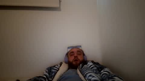 Snapshot of djschoor chatting on October 22, 9:02 am djschoor online show from October 22, 9:02 am