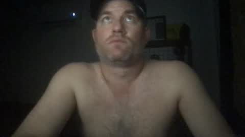 TriflinYoBitch online show from March 11, 10:00 am