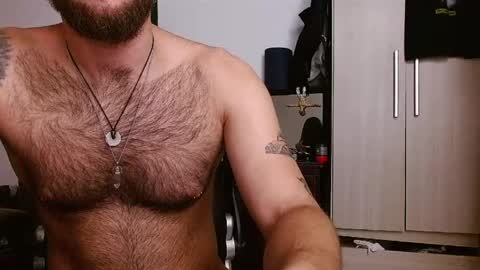 Logan - INDEPENDET MODEL online show from April 7, 4:56 am