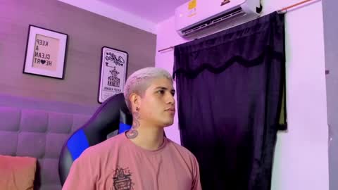 DOMI online show from April 6, 4:46 am