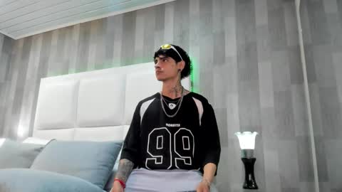 Dominic foox online show from February 10, 1:38 pm