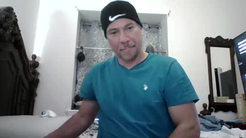 luis online show from January 14, 3:22 am