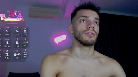 dominicvalente online show from December 1, 1:58 pm