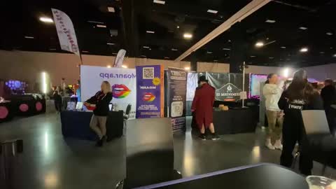 Donny online show from November 9, 1:42 am