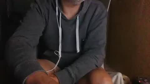 frenchfirefighter online show from September 15, 10:49 am