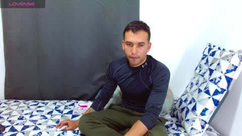 dorian_h online show from February 23, 3:39 am