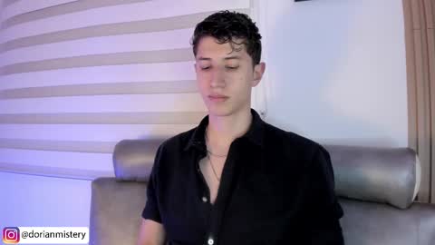 dorian_mystery online show from March 25, 11:53 pm