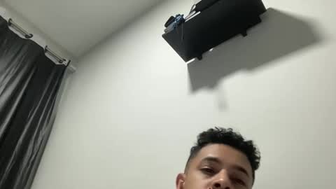 dotadinha online show from February 17, 5:28 am