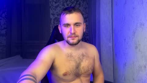 douglas_666 online show from December 1, 10:35 pm