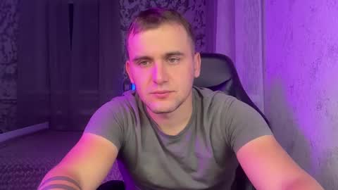 Snapshot of douglas_666 chatting on September 12, 7:25 pm douglas_666 online show from September 12, 7:25 pm