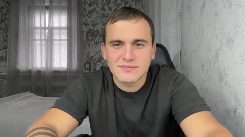 Snapshot of douglas_666 chatting on September 29, 11:52 am douglas_666 online show from September 29, 11:52 am