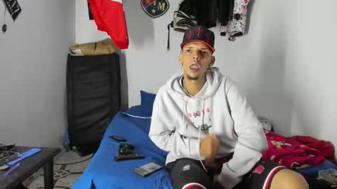 douglas_gallegos online show from February 19, 6:10 am