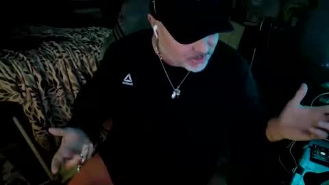 Drake D Vamp aka Drake DarkRose online show from April 7, 9:42 am