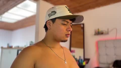 drakeeee online show from February 16, 4:49 pm