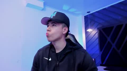 Draven online show from February 3, 11:15 am