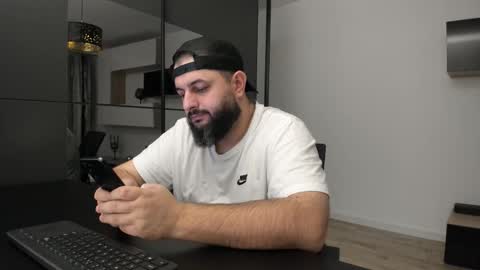 DravenPeak online show from October 29, 8:01 pm