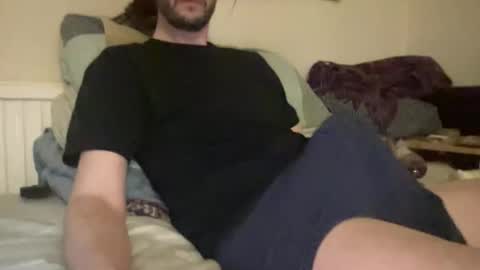 Dreads online show from April 7, 12:43 am